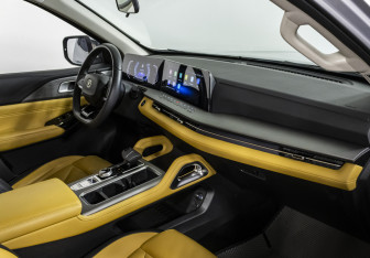 Подержанный автомобиль Changan Hunter Plus 2023 года (9 фото)