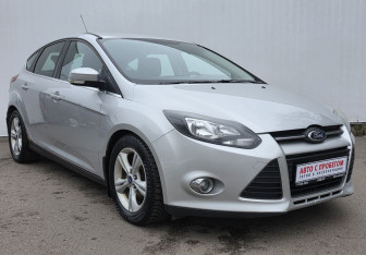 Подержанный автомобиль Ford Focus Hatchback 2012 года (3 фото)
