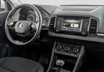 Подержанный автомобиль Skoda Karoq 2021 года (26 фото)