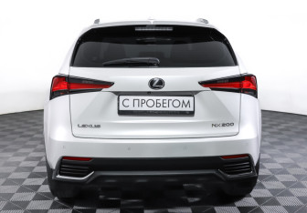 Подержанный автомобиль Lexus NX 2019 года (6 фото)