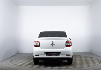 Подержанный автомобиль Renault Logan Sedan 2020 года (6 фото)