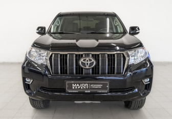 Подержанный автомобиль Toyota Land Cruiser Prado 2021 года (2 фото)