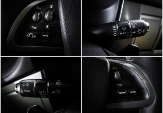 Подержанный автомобиль Jaguar XF Sedan 2013 года (18 фото)