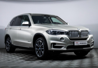 Подержанный автомобиль BMW X5 2015 года (3 фото)