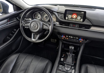 Подержанный автомобиль Mazda 6 Sedan 2020 года (29 фото)