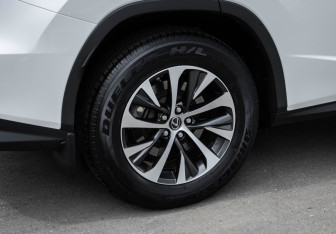 Подержанный автомобиль Lexus RX 2020 года (13 фото)