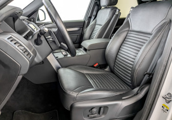 Подержанный автомобиль Land Rover Discovery 2021 года (21 фото)