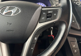 Подержанный автомобиль Hyundai i40 Sedan 2015 года (17 фото)