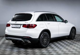 Подержанный автомобиль Mercedes-Benz GLC Coupe 2020 года (5 фото)