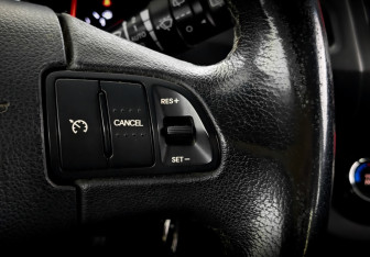 Подержанный автомобиль Kia Sportage 2011 года (27 фото)