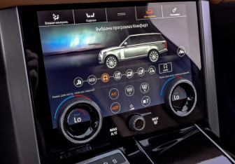 Подержанный автомобиль Land Rover Range Rover 2020 года (27 фото)