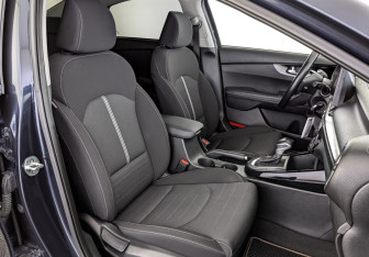 Подержанный автомобиль Kia Cerato Sedan 2020 года (24 фото)