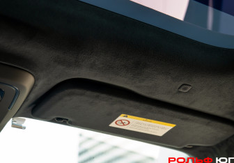 Подержанный автомобиль Zeekr 001 2024 года (14 фото)