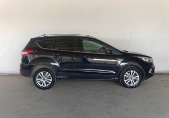Подержанный автомобиль Ford Kuga 2018 года (8 фото)