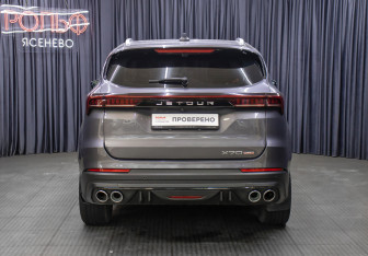 Подержанный автомобиль Jetour X70 2024 года (6 фото)