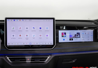 Подержанный автомобиль Volkswagen Tiguan 2024 года (14 фото)