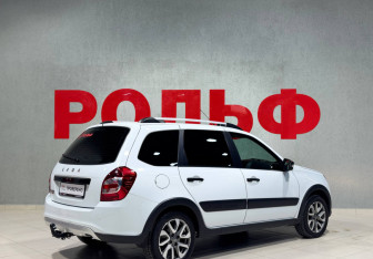 Подержанный автомобиль LADA (ВАЗ) Granta Wagon 2023 года (5 фото)