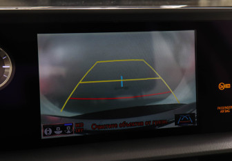 Подержанный автомобиль Lexus ES 2019 года (14 фото)