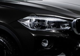 Подержанный автомобиль BMW X6 2016 года (16 фото)