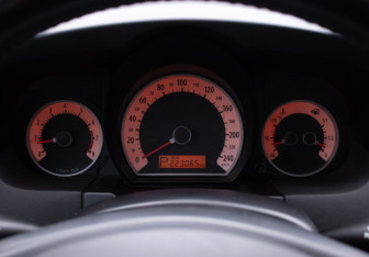 Подержанный автомобиль Kia Ceed Wagon 2007 года (12 фото)