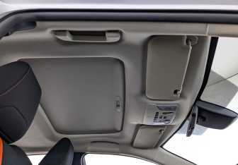 Подержанный автомобиль Toyota Corolla Sedan 2022 года (22 фото)