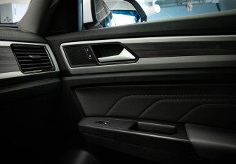 Подержанный автомобиль Volkswagen Teramont 2021 года (21 фото)