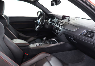 Подержанный автомобиль BMW M2 2019 года (9 фото)
