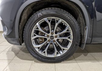 Подержанный автомобиль Exeed TXL 2020 года (12 фото)