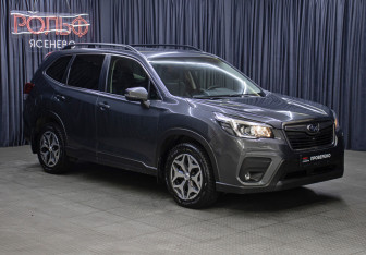 Подержанный автомобиль Subaru Forester Suv 2019 года (3 фото)