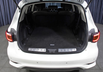 Подержанный автомобиль Infiniti QX60 2019 года (11 фото)