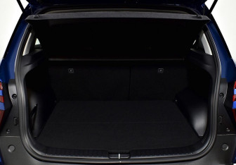 Подержанный автомобиль Hyundai Creta 2022 года (14 фото)