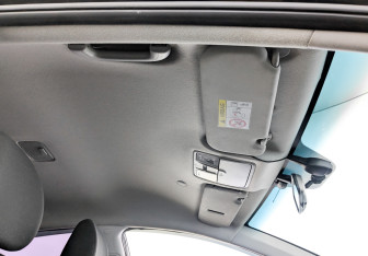 Подержанный автомобиль Hyundai Elantra Sedan 2014 года (22 фото)