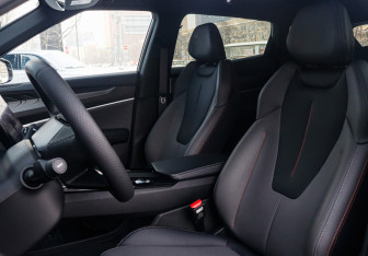 Подержанный автомобиль Geely Cityray 2024 года (21 фото)