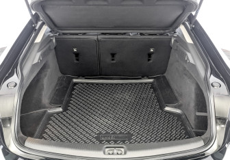 Подержанный автомобиль Opel Insignia Liftback 2021 года (10 фото)