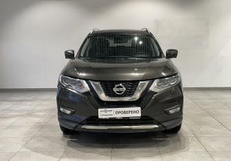 Подержанный автомобиль Nissan X-Trail 2018 года (2 фото)