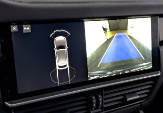 Подержанный автомобиль Porsche Cayenne 2019 года (29 фото)