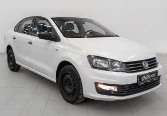 Подержанный автомобиль Volkswagen Polo Sedan 2019 года (3 фото)