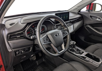 Подержанный автомобиль Москвич 3 2024 года (14 фото)