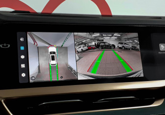 Подержанный автомобиль Geely Monjaro 2024 года (16 фото)