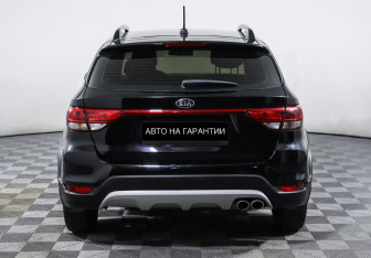 Подержанный автомобиль Kia Rio Hatchback 2018 года (4 фото)