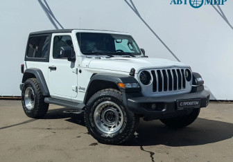 Подержанный автомобиль Jeep Wrangler 2019 года (3 фото)