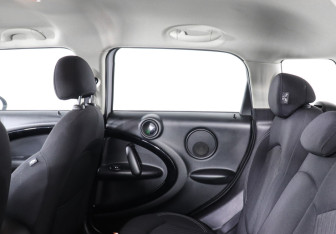 Подержанный автомобиль MINI Countryman 2016 года (12 фото)