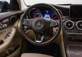 Подержанный автомобиль Mercedes-Benz GLC Coupe 2017 года (15 фото)