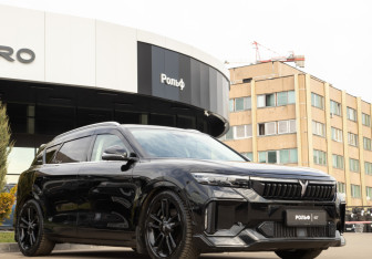 Подержанный автомобиль Voyah Free 2023 года (3 фото)