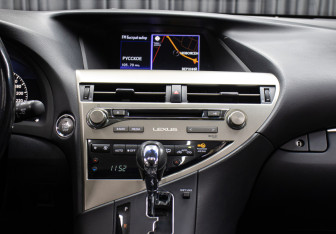 Подержанный автомобиль Lexus RX 2015 года (15 фото)