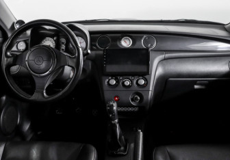 Подержанный автомобиль Mitsubishi Outlander 2007 года (12 фото)