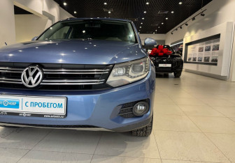 Подержанный автомобиль Volkswagen Tiguan 2011 года (8 фото)