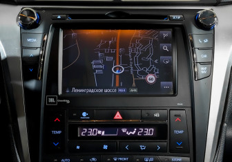 Подержанный автомобиль Toyota Camry Sedan 2017 года (15 фото)