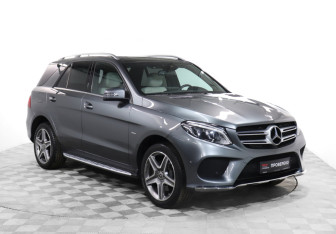 Подержанный автомобиль Mercedes-Benz GLE 2018 года (3 фото)