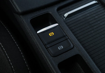 Подержанный автомобиль Skoda Octavia Wagon 2021 года (20 фото)